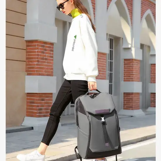 Balo chống trộm lớn, chất lượng tốt, thiết kế đơn giản, chống nước, được ưa chuộng