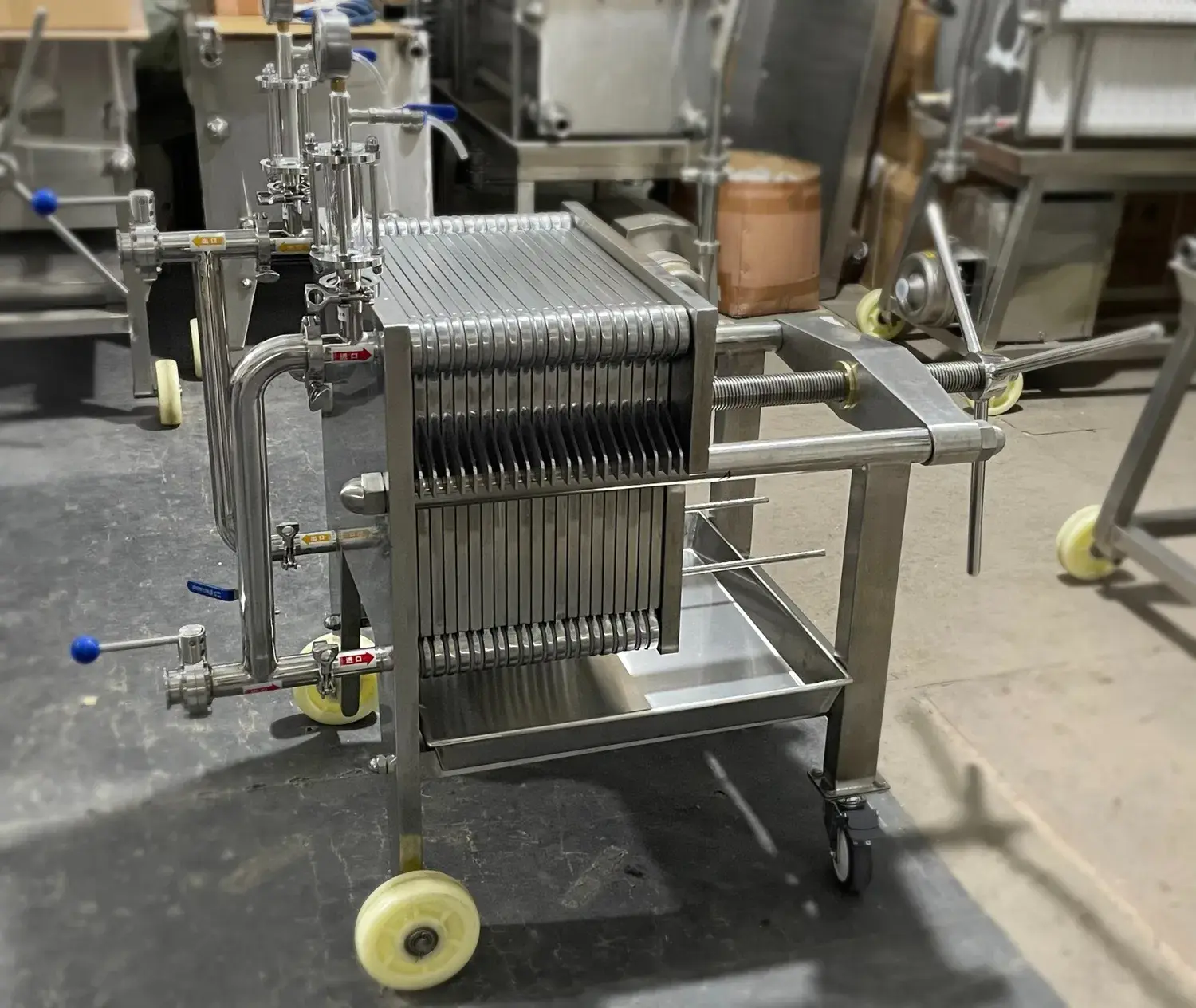 Máy ép lọc áp suất cao cho xử lý vật liệu hóa học và nước thải từ ngành bột giấy
