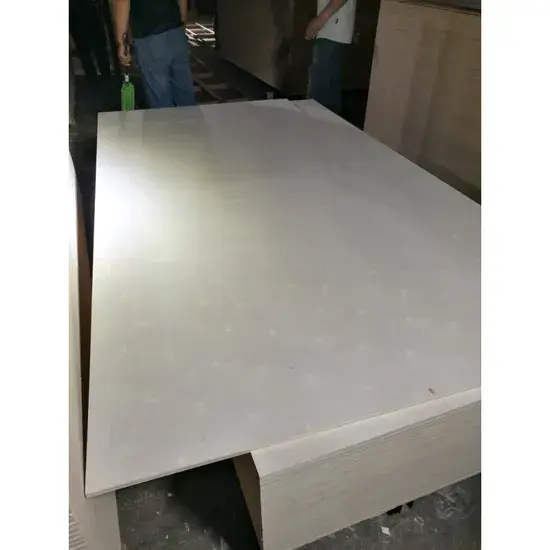 Bảng gỗ gỗ Bctroy 4X8 trắng Btic Birch phù hợp cho trang trí nội thất và đồ chơi