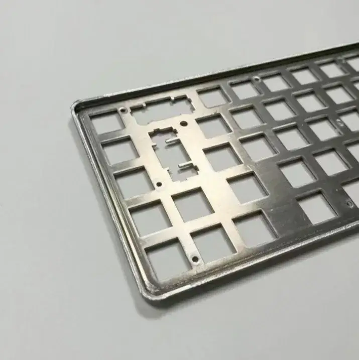 Chất lượng cao: Gia công CNC tại Trung Quốc cho bàn phím cơ nhôm màu đen