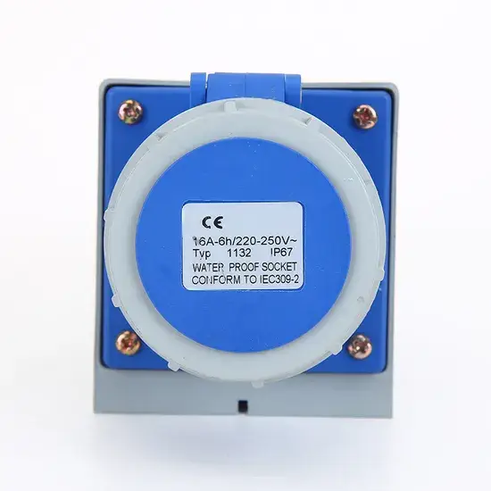 Đèn Trung Quốc IP67 16A 3p+N+E chống thấm nước cho ổ cắm công nghiệp - Chứng nhận RoHS ce - An toàn và đáng tin cậy