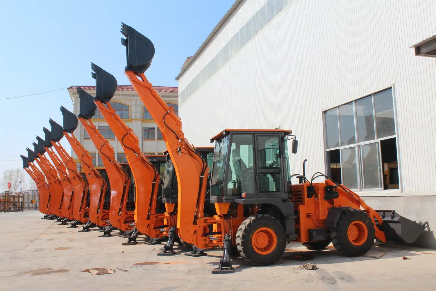 Máy xúc lật Trung Quốc, sản phẩm máy xúc lật mới với giá cạnh tranh
