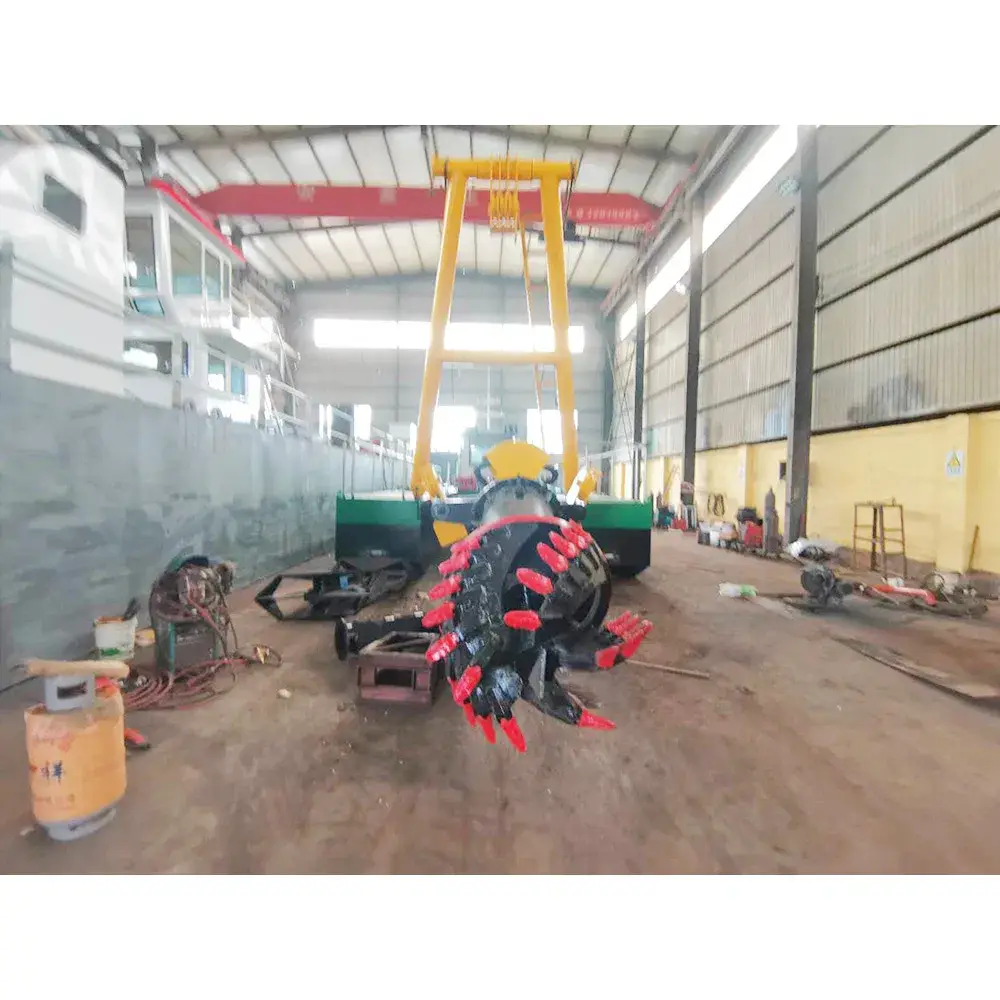 Tàu hút bùn thủy lực 16 Inch từ Trung Quốc với chất lượng và giá cả hấp dẫn