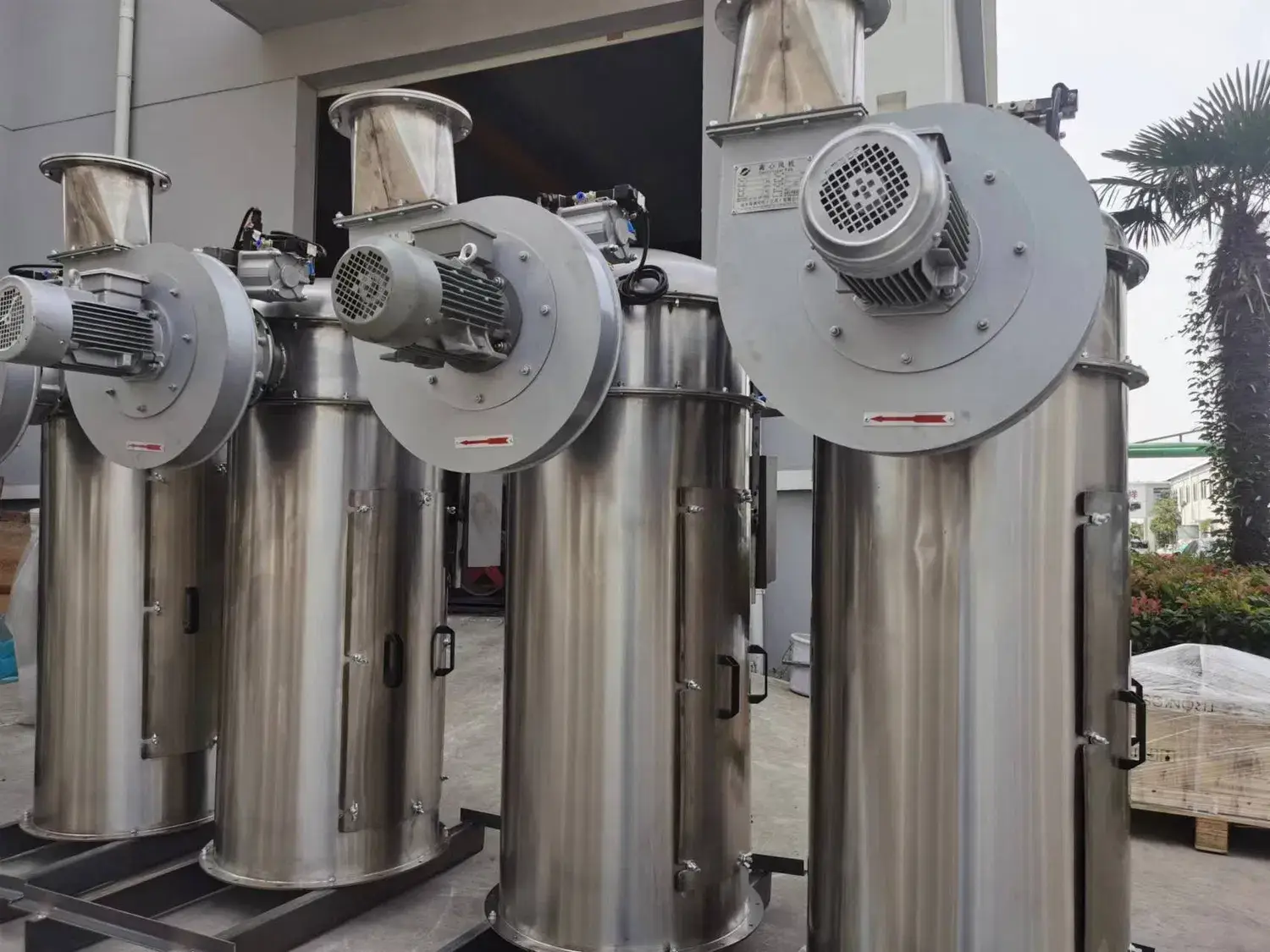 Bộ lọc bụi hiệu quả cho ngành công nghiệp chế biến thức ăn chăn nuôi Trung Quốc