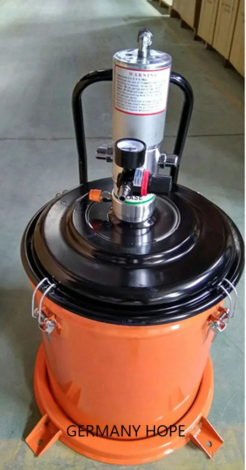 Công cụ sửa chữa khí nén 20L Bơm mỡ khí nén Ui-08, sản xuất tại Trung Quốc