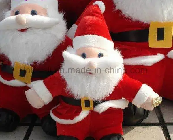 Món đồ chơi búp bê ông già Noel được làm từ vải nhồi mềm để trang trí mùa Giáng Sinh