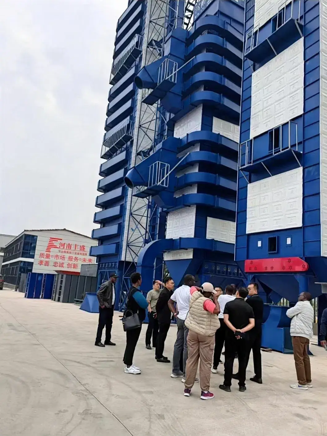 Máy sấy ngô lúa mì thương mại 100t 200t 300t 500t - Tháp sấy gạo lúa chất lượng cao tại châu Phi hình ảnh 31-description