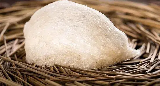 Bột axit sialic: Thành phần quan trọng trong sản phẩm làm đẹp