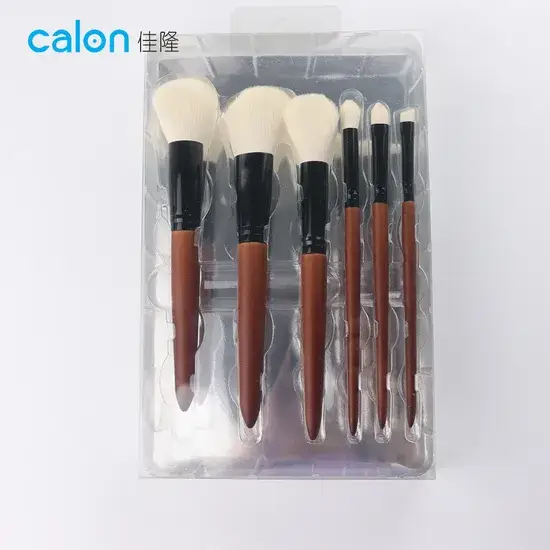 Bộ cọ trang điểm có tay cầm làm từ chất liệu nhựa cao cấp