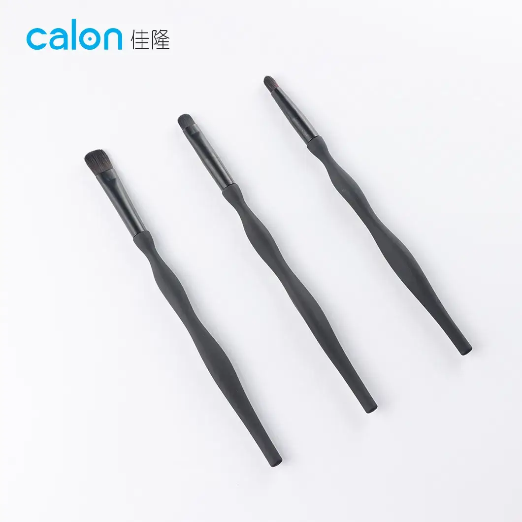 Bộ cọ trang điểm có tay cầm làm từ chất liệu nhựa cao cấp hình ảnh 14-description