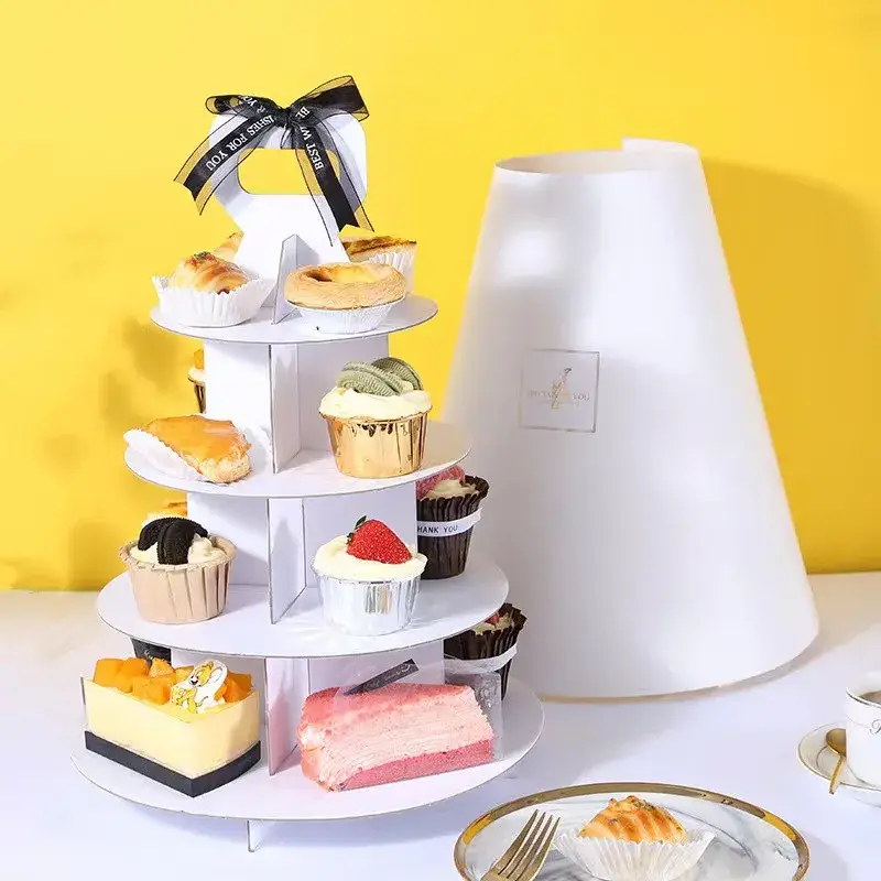 Giá đỡ bánh cupcake 3 tầng không gian cho bữa tiệc sinh nhật trẻ em