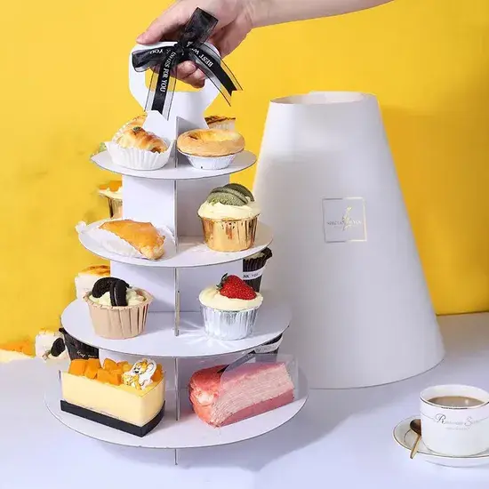 Giá đỡ bánh cupcake 3 tầng không gian cho bữa tiệc sinh nhật trẻ em
