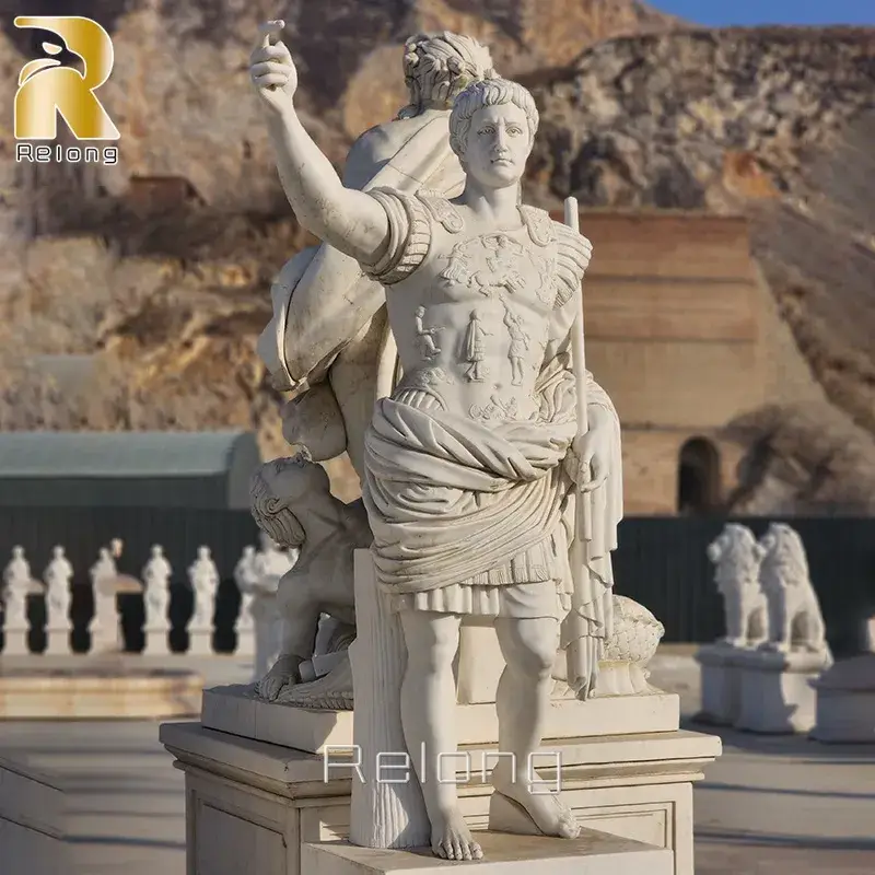 Tượng điêu khắc đá cẩm thạch kích thước thật với hình ảnh Hoàng đế Julius Caesar