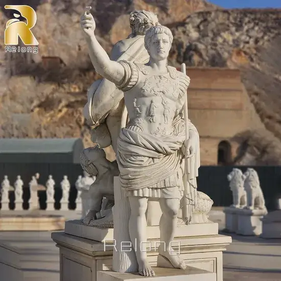 Tượng điêu khắc đá cẩm thạch kích thước thật với hình ảnh Hoàng đế Julius Caesar