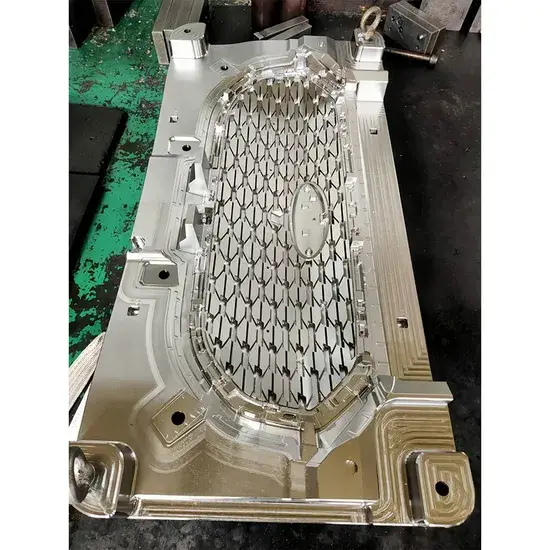 Giải pháp ô tô tiên tiến với nhà sản xuất khuôn nhựa tùy chỉnh đáng tin cậy