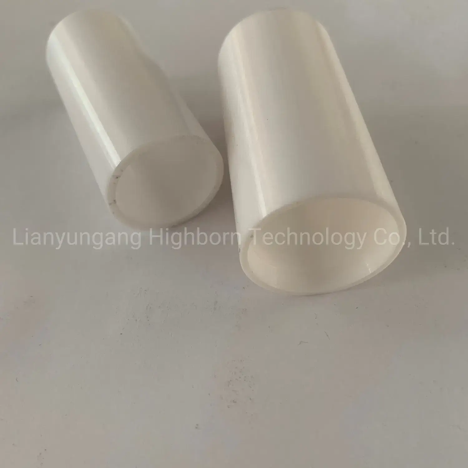 Ống Zro2 gốm zirconia tùy chỉnh cho ứng dụng bảo vệ công nghiệp