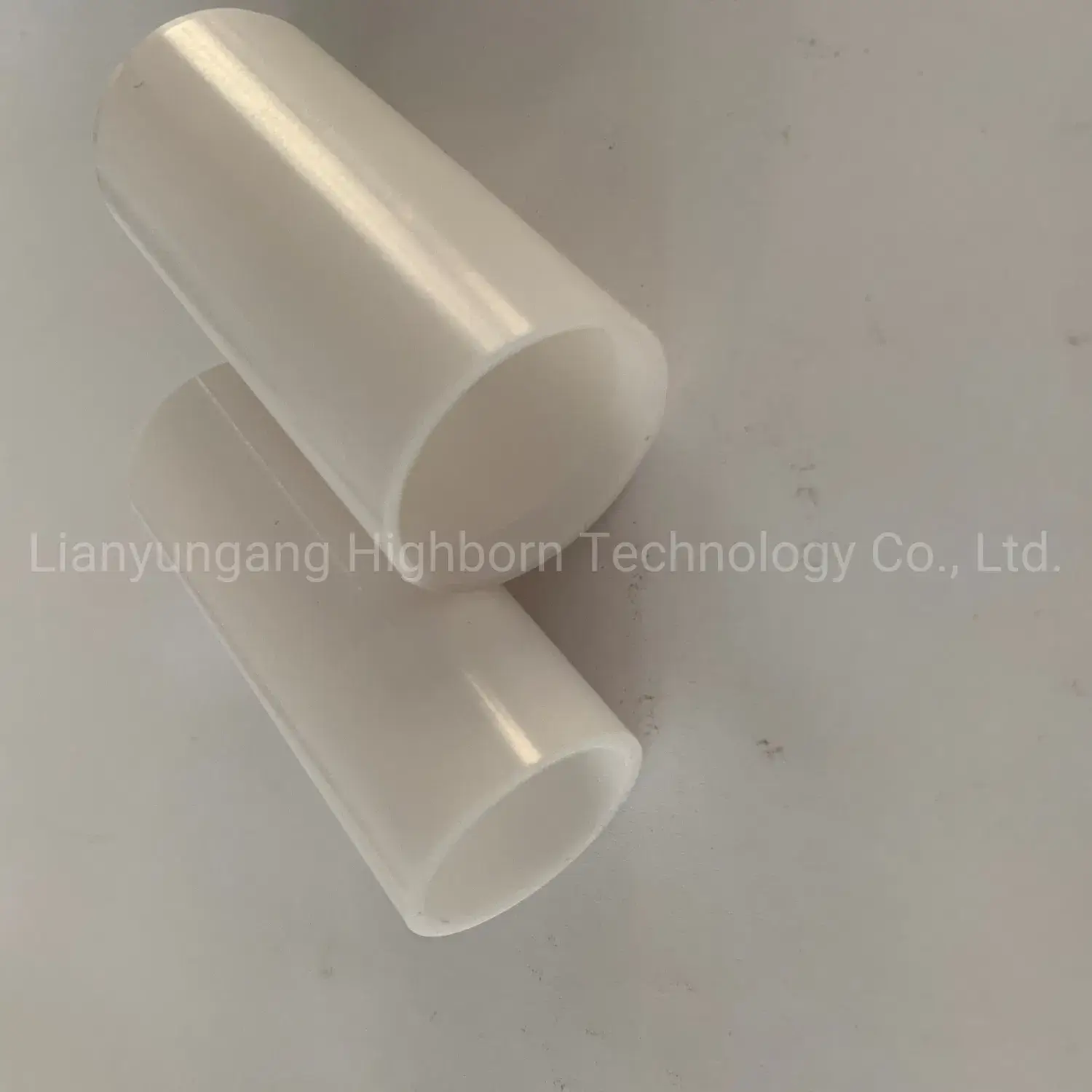 Ống Zro2 gốm zirconia tùy chỉnh cho ứng dụng bảo vệ công nghiệp