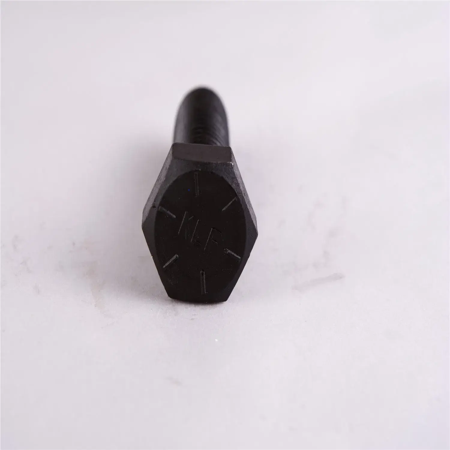 Bu lông hex DIN933 8.8 với lớp phủ mạ kẽm chất lượng cao
