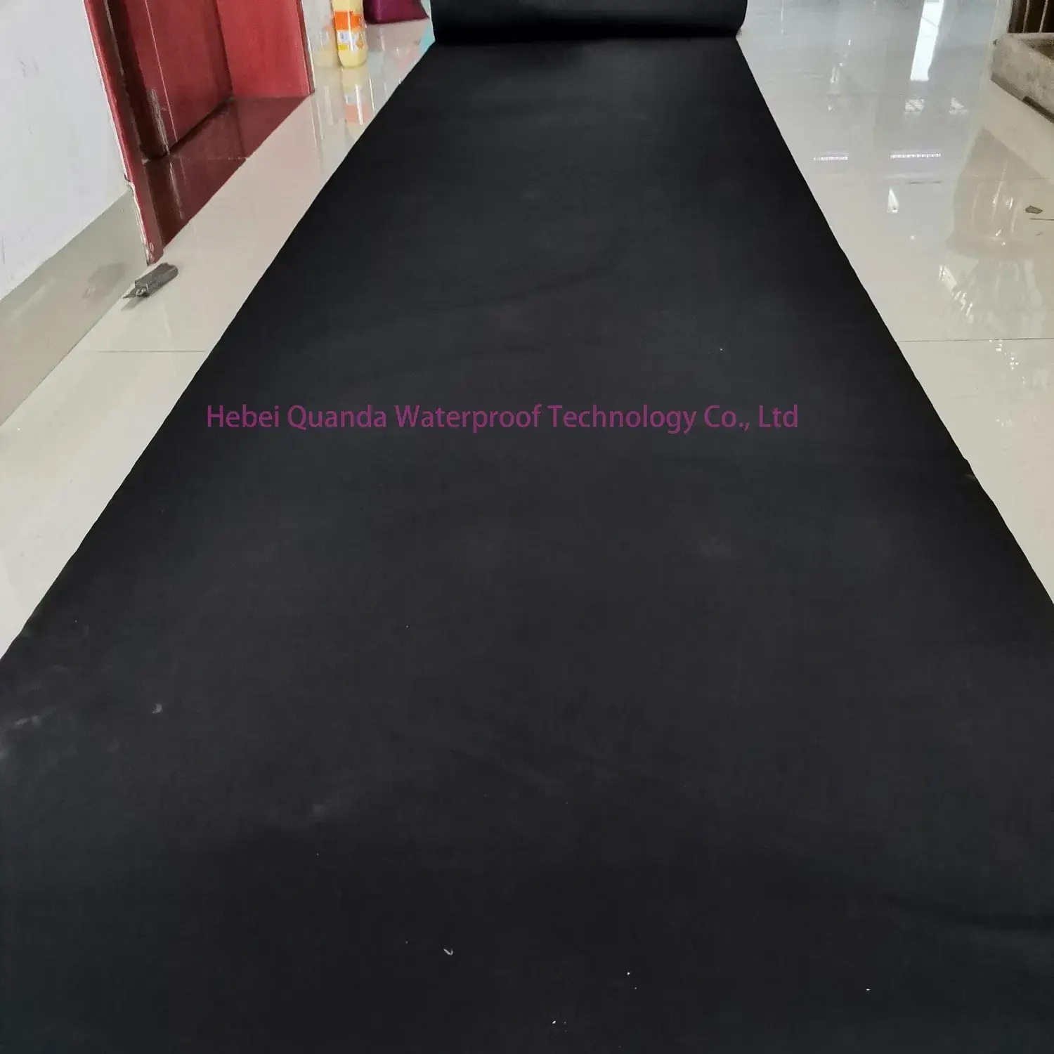 Mái lợp cao su EPDM - Giải pháp lý tưởng cho việc lót ao nuôi cá