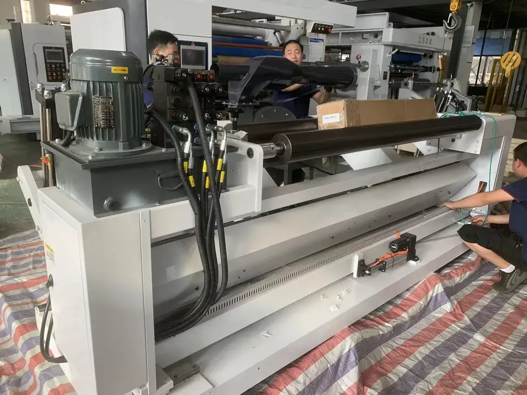 Máy cắt cuộn cuộn với hệ thống PLC, chức năng đếm tự động và dừng báo động, dễ sử dụng và vận hành hình ảnh 18-description