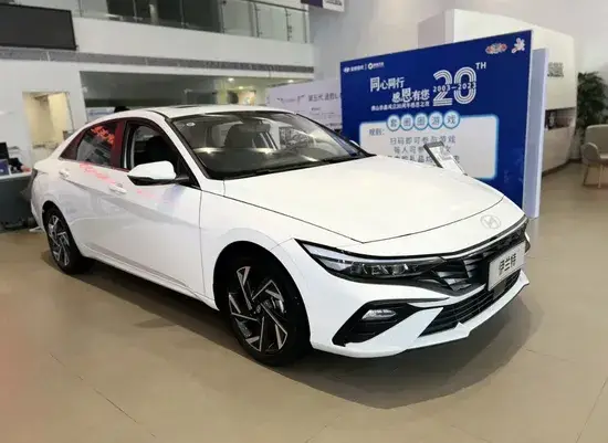Xe hơi Elantra 1.5L Glx đã qua sử dụng - Lựa chọn tiện ích và phong cách