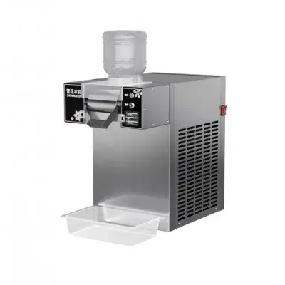 Thiết bị bào đá tuyết hoạt động bằng điện