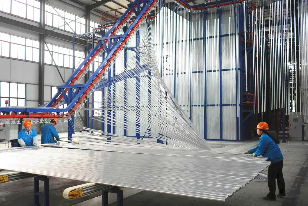Khung cửa sổ nhôm casement chất liệu Euro Series với thiết kế nặng và bền bỉ hình ảnh 24-description