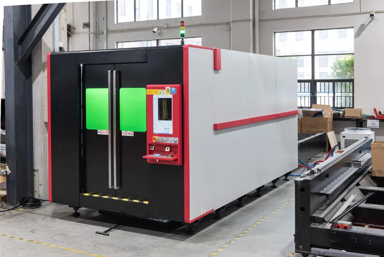 Đặc sản hội chợ Canton chất lượng Châu Âu với máy móc laser sợi kỹ thuật cao
