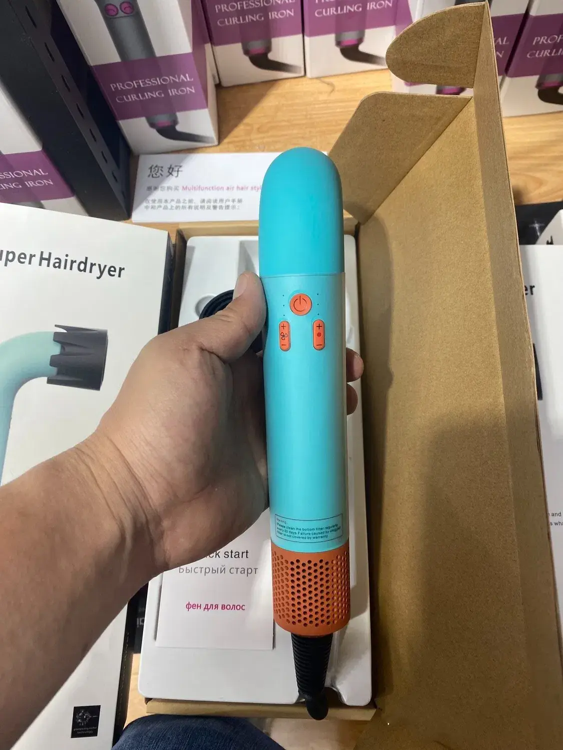 Máy Sấy Tóc Supersonich Được Tích Hợp Công Nghệ Ion Âm và Logo Tùy Chỉnh HD18