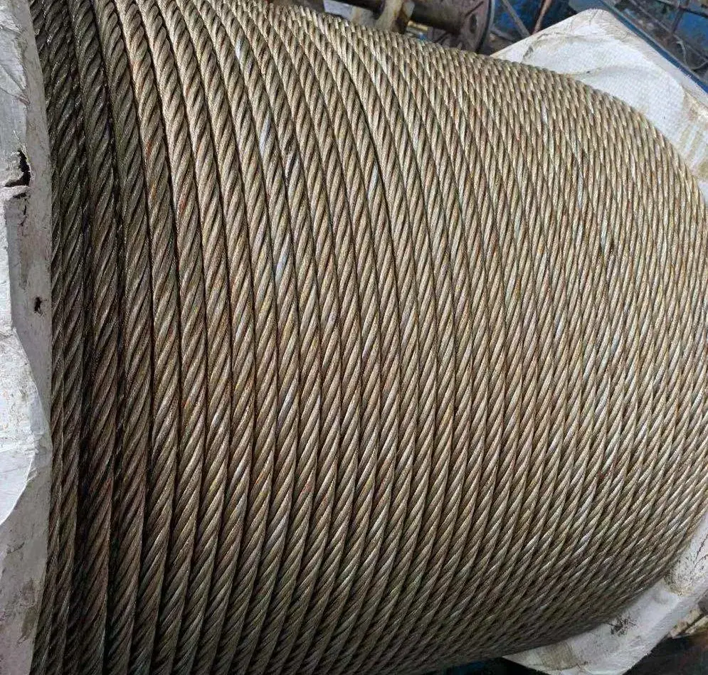 Nhà sản xuất dây cáp thép không mạ và mạ theo chuẩn DIN / GOST, chất lượng cao, giao hàng trực tiếp từ nhà máy hình ảnh 12-description