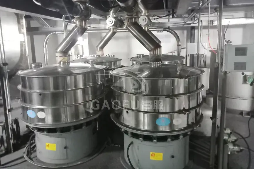 Nhà máy SS 304: Máy vận chuyển vít nghiêng xoắn ốc chất lượng cao cho ngành sản xuất bột thực phẩm