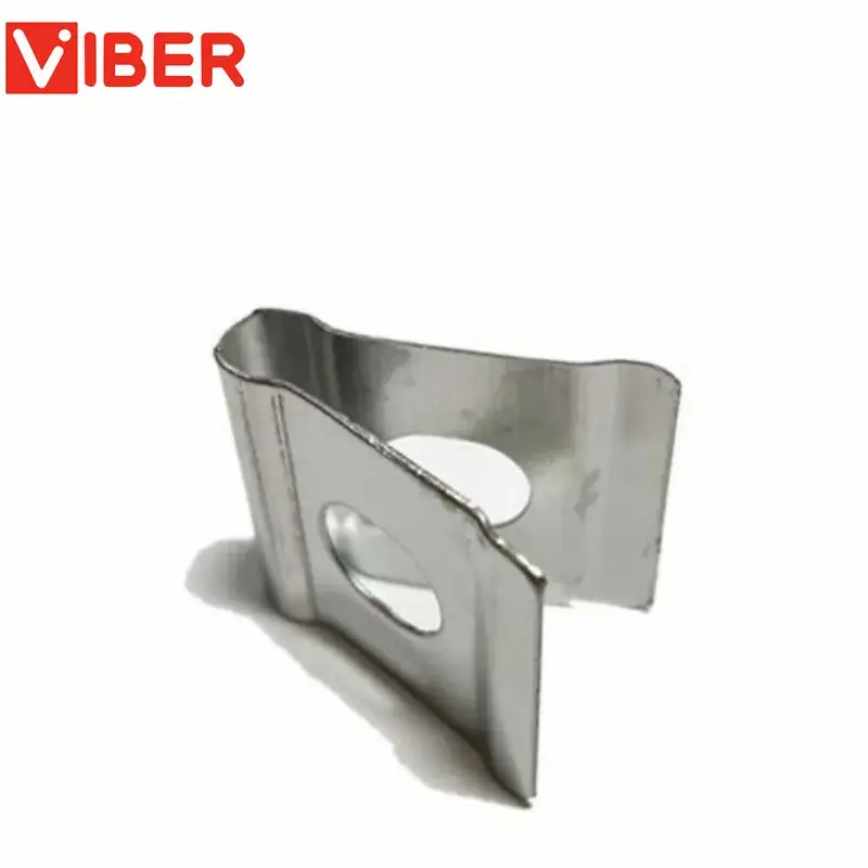 Cái kẹp ống carbon mạ kẽm từ nhà sản xuất Trung Quốc, phân phối sỉ
