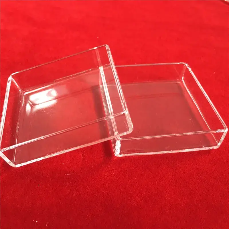 Nhà máy đĩa Petri chất lượng cao, được sản xuất từ thủy tinh silica tinh khiết, có hình dạng vuông phù hợp cho phòng thí nghiệm