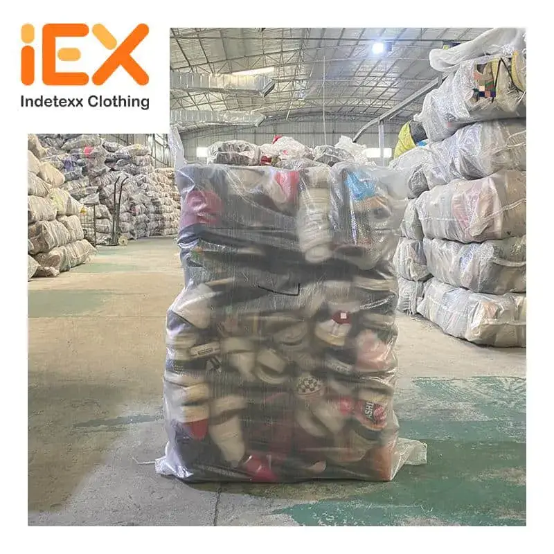 Nhập khẩu giày đã qua sử dụng thương hiệu Trung Quốc, cung cấp giày cũ chính hãng Mỹ số lượng lớn