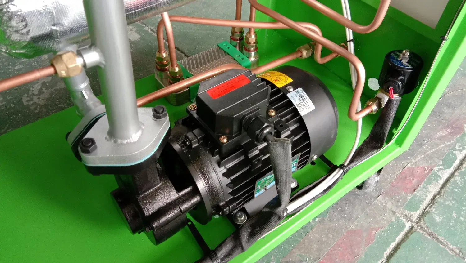 Bộ điều khiển nhiệt độ khuôn nước nóng từ thương hiệu uy tín