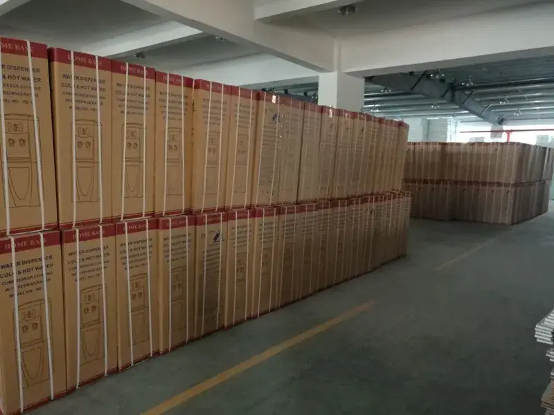 Máy phân phối nước nóng và lạnh di động tại châu Phi: Ưu điểm nhanh chóng và hiệu quả hình ảnh 15-description
