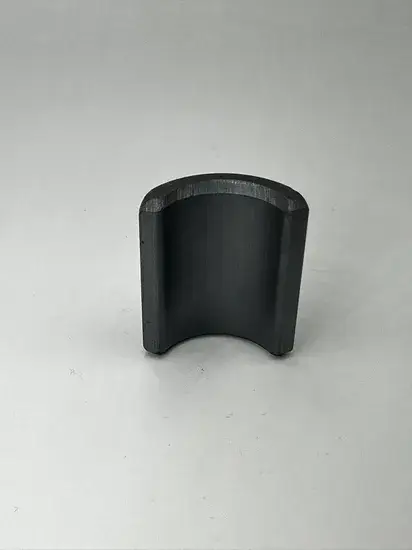Sản phẩm nam châm ferrite tùy chỉnh cho các thiết bị vệ sinh của Needs386