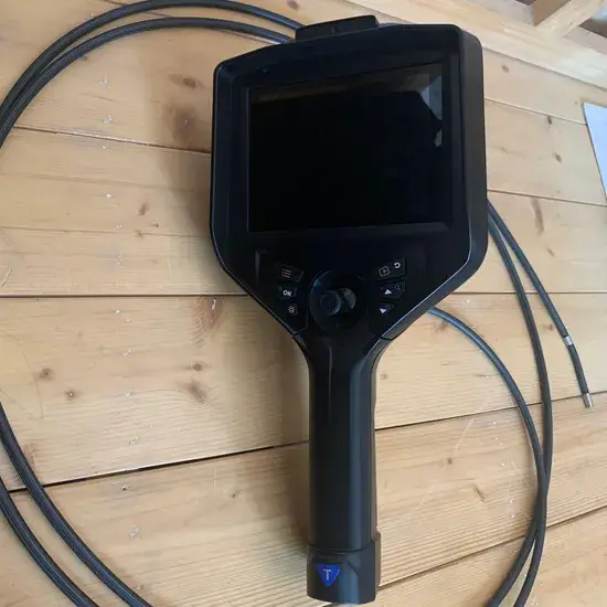Borescope camera linh hoạt với màn hình 5.1 inch, cáp làm việc 2mts và ống kính đầu dò 6mm cho hình ảnh 720p chất lượng cao