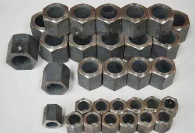 Miễn phí thiết kế khung không gian thép lắp ghép bền lâu với phụ kiện bóng và bu lông hình ảnh 14-description