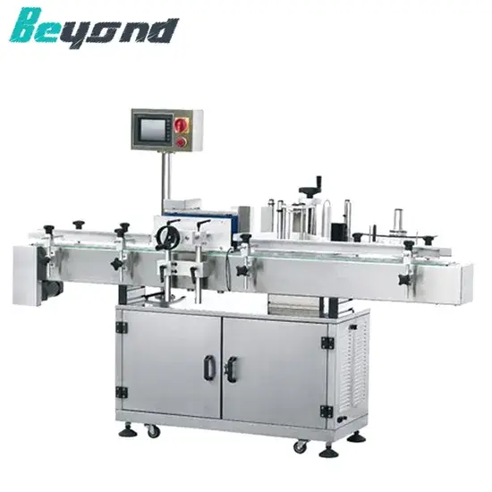 Máy dán nhãn tự động theo dây chuyền với tốc độ nhanh và độ chính xác cao