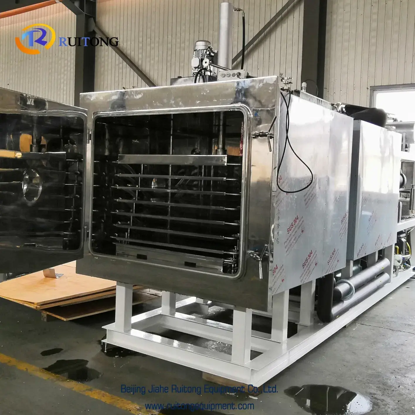 Máy sấy đông chân không tự động với tính năng đông lạnh tại vị trí
