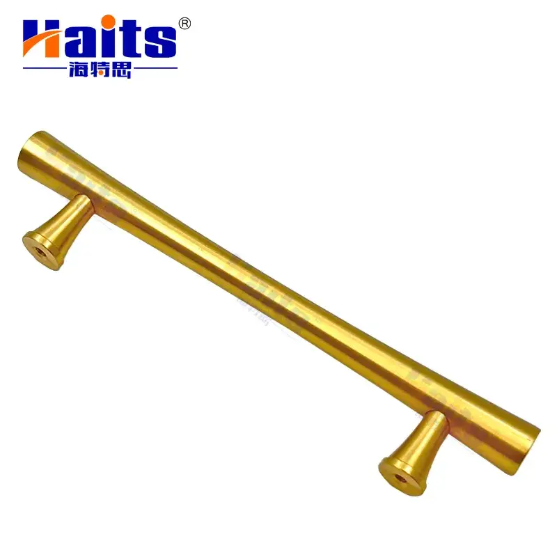 Phụ kiện nội thất bếp và tay nắm đồ đồng độc đáo
