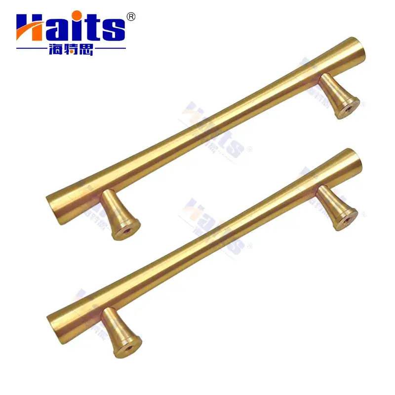 Phụ kiện nội thất bếp và tay nắm đồ đồng độc đáo
