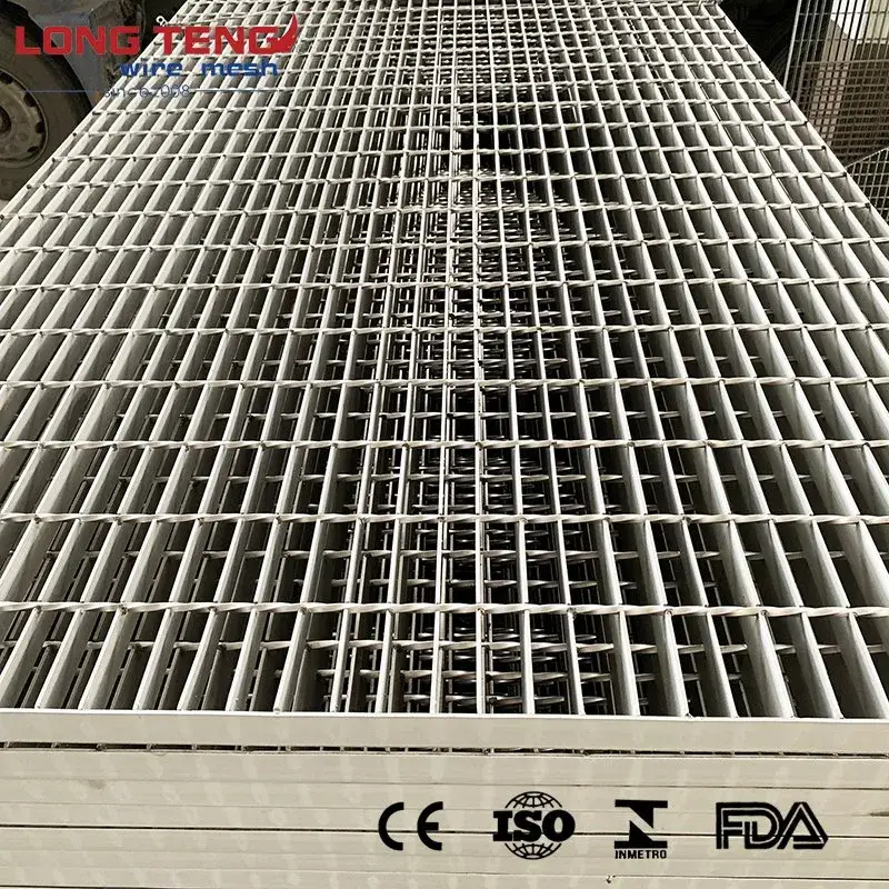Sản phẩm sàn thép hàn mạ kẽm kích thước 25X3 cho các ngành công nghiệp