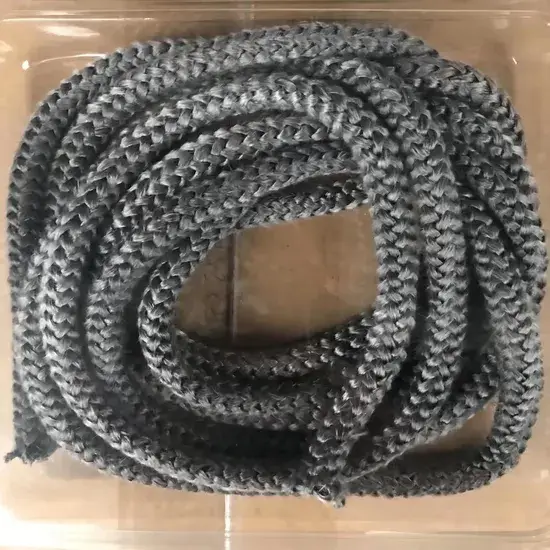 Ứng dụng gioăng thay thế bằng dây đai sợi thủy tinh tẩm than chì cho lò bếp củi