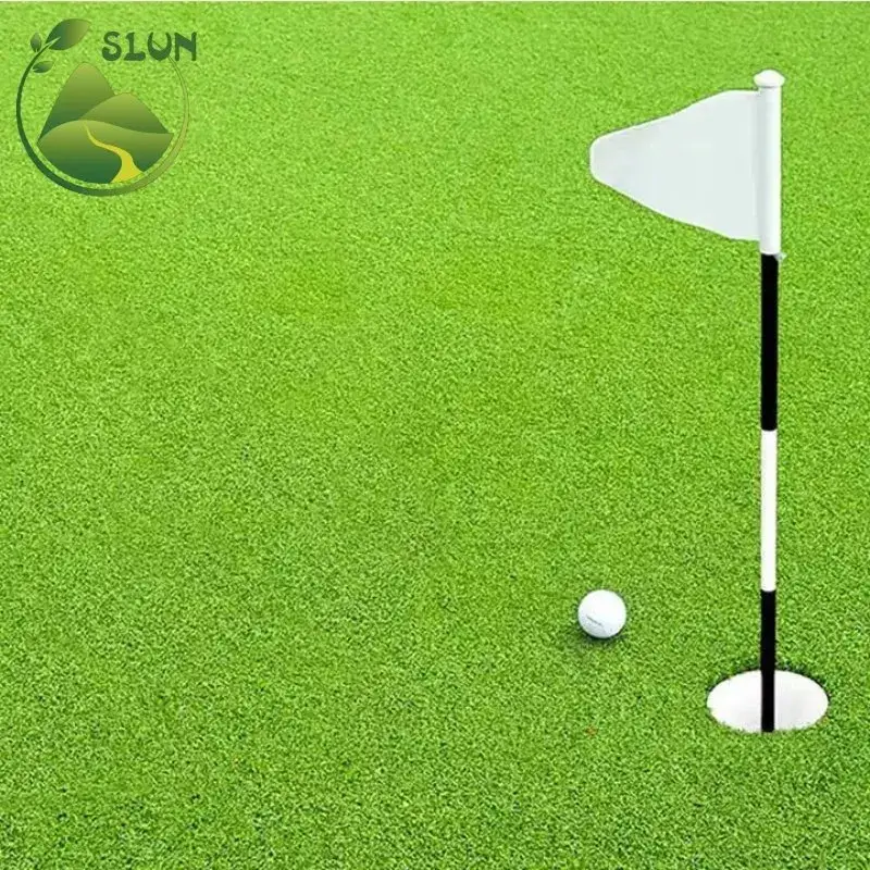 Giải pháp cỏ nhân tạo cho bãi biển, sân cầu lông, tennis và sân padel