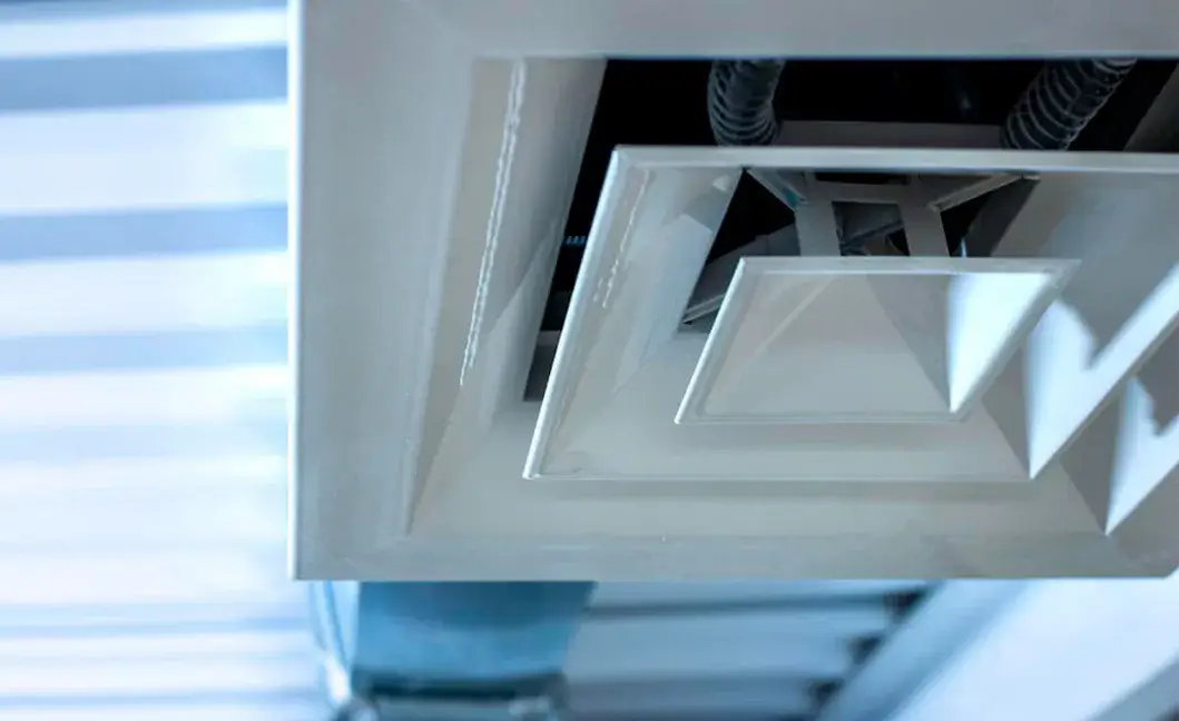 Hệ thống thông gió HVAC với lưới tản nhiệt đơn lỗ, giúp tối ưu hóa luồng không khí hình ảnh 14-description