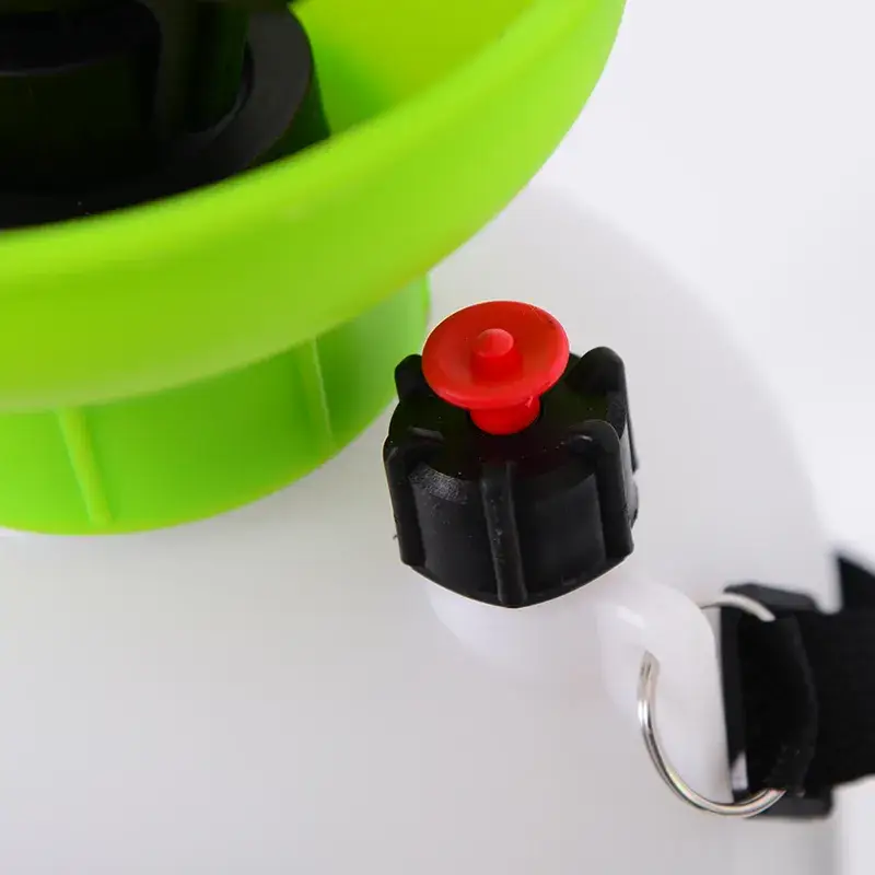 Bình xịt áp lực cầm tay dung tích 8 lít cho vườn