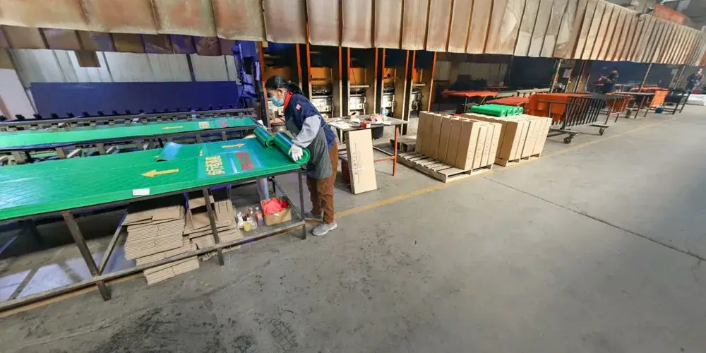 Thảm chống trượt cao su mới cho phương tiện vận chuyển hàng hạng nặng hình ảnh 18-description