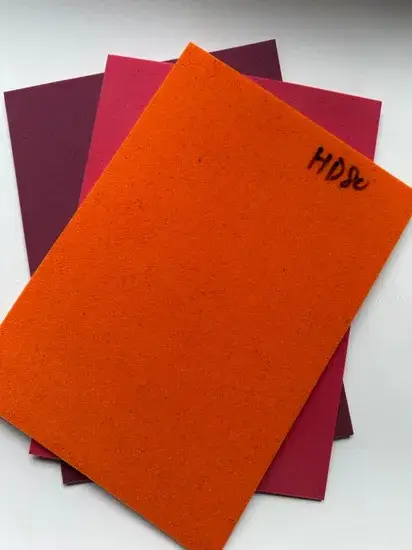 Đế giày làm từ chất liệu PU foam cao cấp, linh hoạt và có độ cứng có thể điều chỉnh